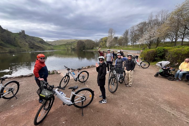'A wee pedal's' E-bike tour of Arthur's Seat and beyond - Photo 1 of 19